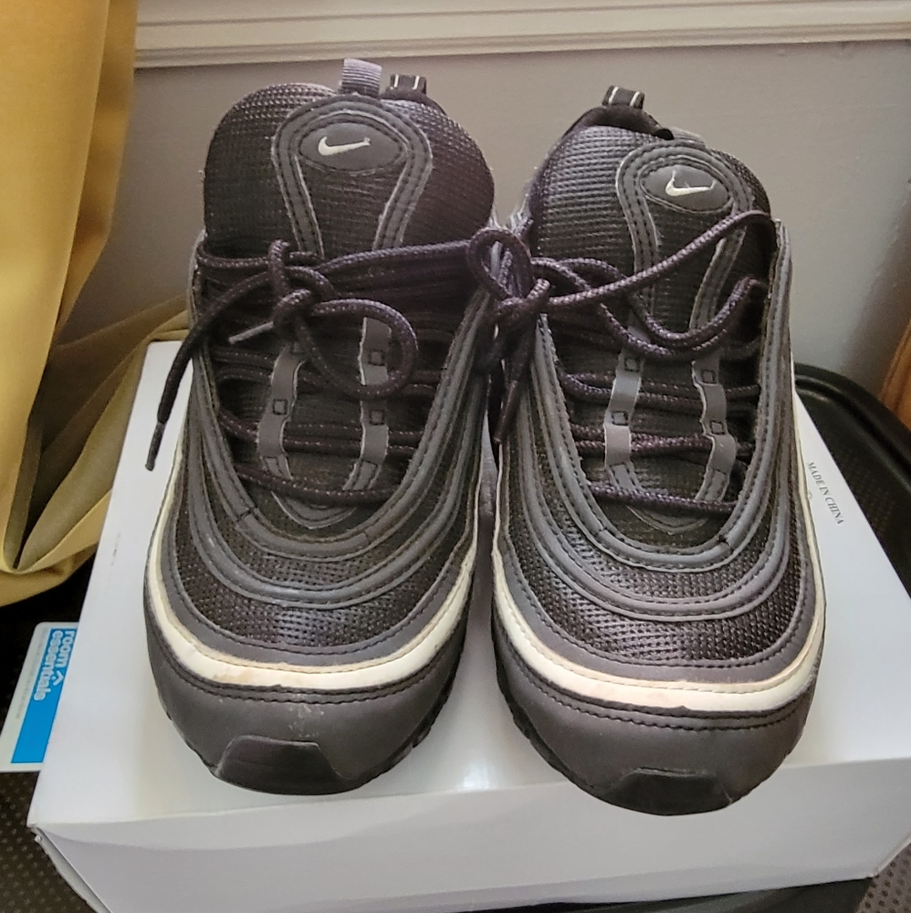 Air Max sneakers